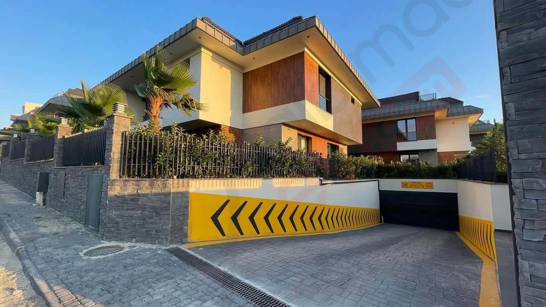 Arden Villaları Beylikdüzü Müstakil Triplex B1