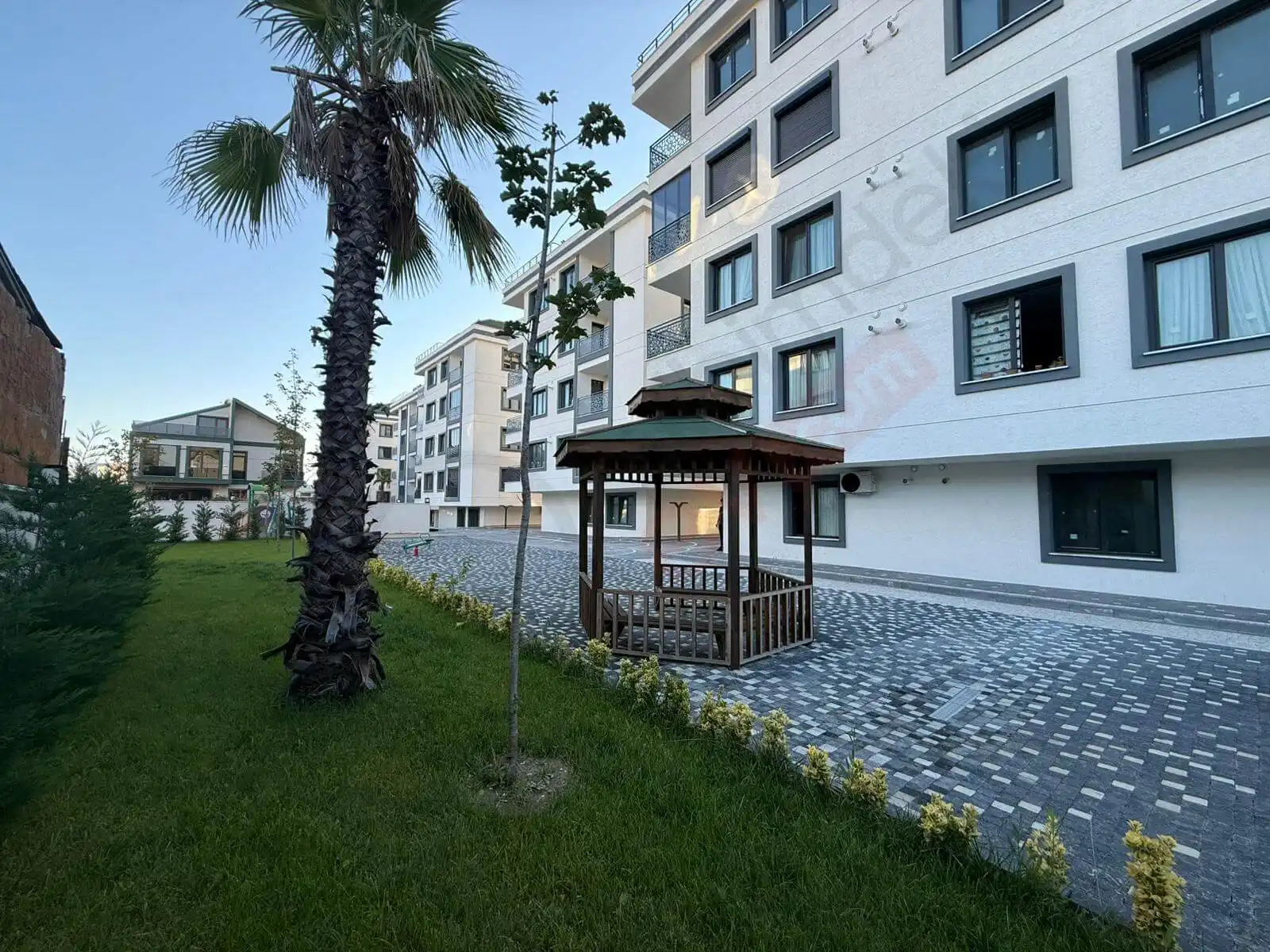 Atakent 2 Büyükçekmece Dublex Daire E-14 - Küçük Resim 7