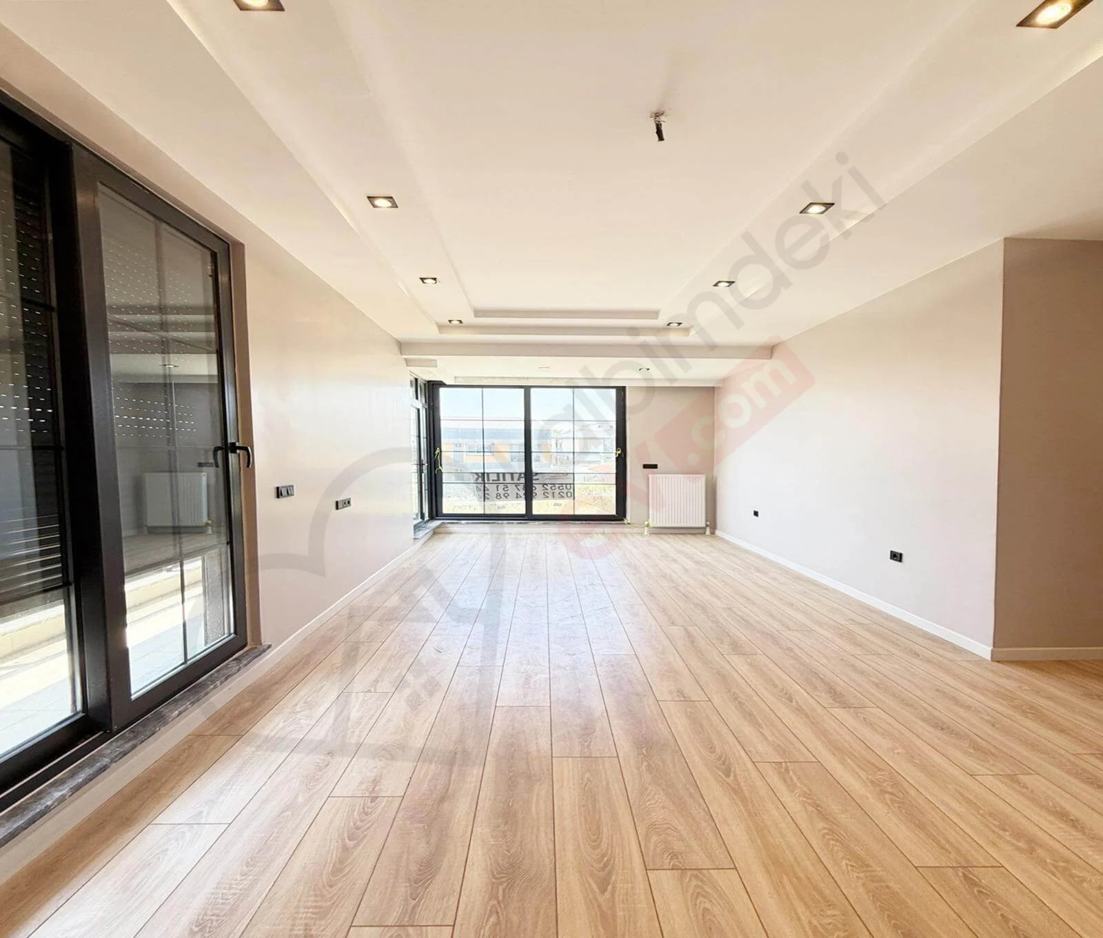 Denizin Dibinde Silivri'de Villa - Küçük Resim 2